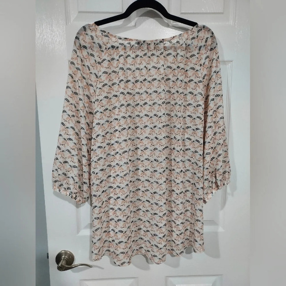 Rose & Olive White, Pink, Gray and Black Print 3/4 Sleeve Blouse in Size 2X - Picture 10 of 12